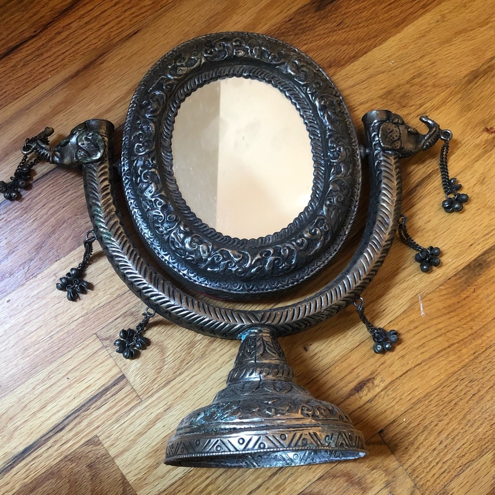 Vanity Mirror